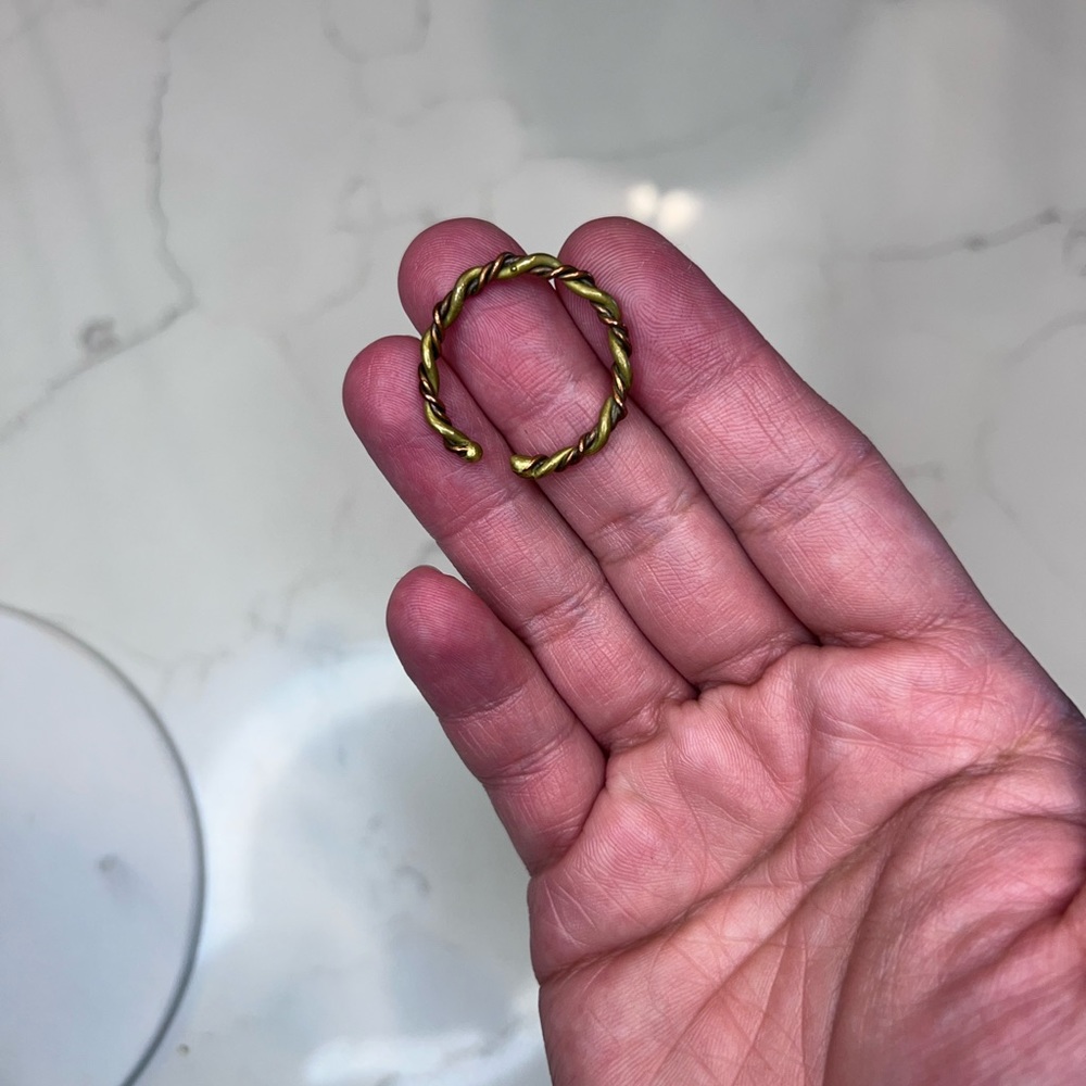7 Assorted Rings - image 6